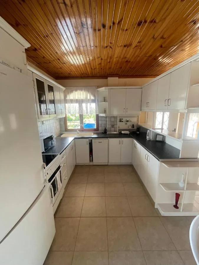 Holiday home Hοme4U Villa Nea Kallikrateia
